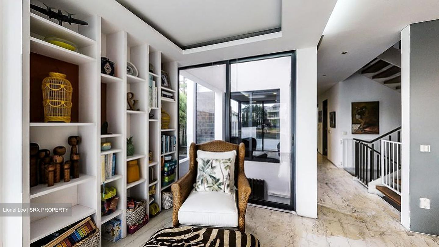 Harbourfront Avenue (D4), Terrace #448924421